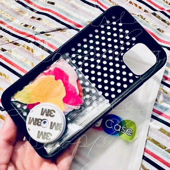 COPY - iPhone Moody Case NIP